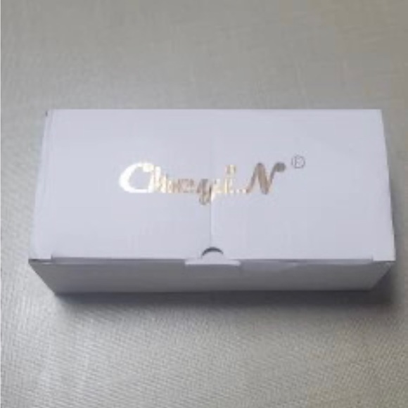 Eye Massager Electric Shiatsu For Dry & Strain eye Fatigue Relief  Better Sleep - Picture 7 of 13